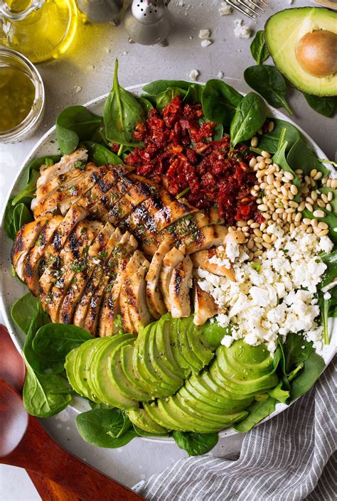 Grilled Chicken Sun Dried Tomato and Avocado Spinach Salad - Cooking Classy