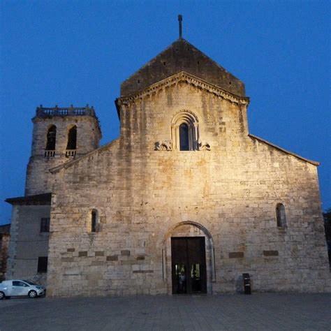 Monestir de Sant Pere de Besalú, Besalu