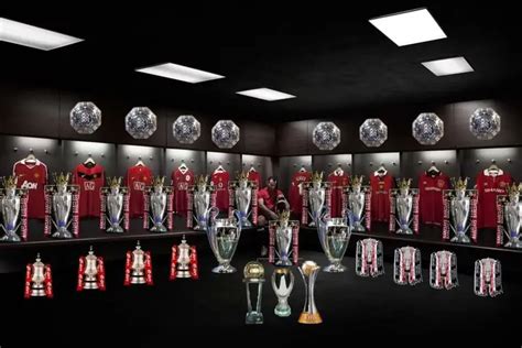 Here is a list of all Manchester United trophies since 1878