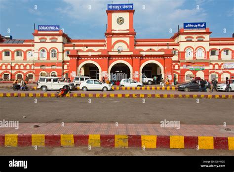 Gorakhpur Railway Station, Gorakhpur, Uttar Pradesh, India Stock Photo ...