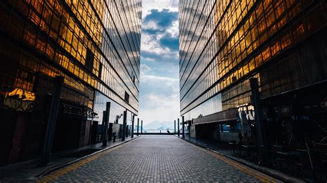 4K Buildings Facade Glass Wallpaper - [3840x2160]