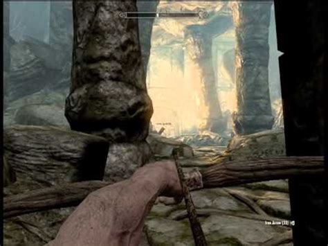 Skyrim: Hidden Chests In Bleak Falls Barrow - YouTube