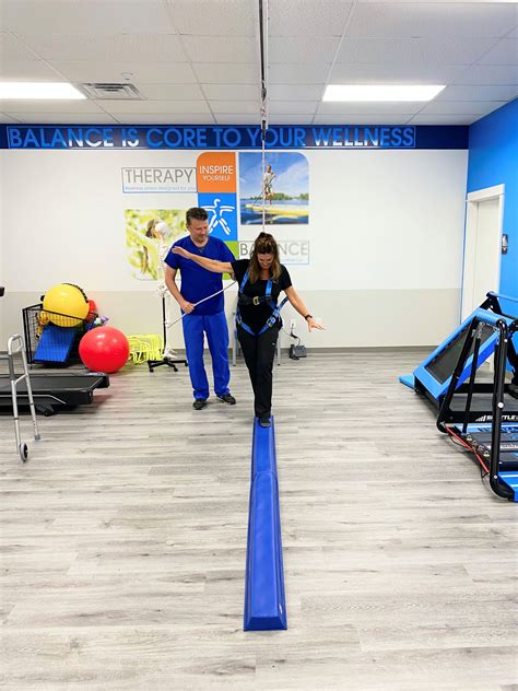 Vestibular Rehab - Fall Prevention | FYZICAL Therapy & Balance Centers