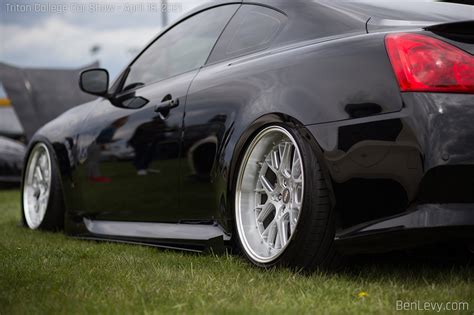 Black Infiniti G37 Coupe on ESR CS11 Wheels - BenLevy.com