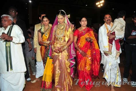 Allu Arjun Wedding Photo Gallery Stills Allu Arjun Marriage Reception ...