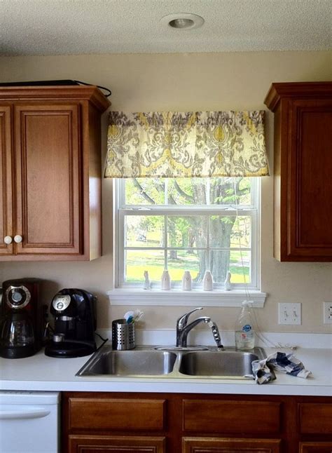 Quick and Easy Window Valance in 2021 | Kitchen window decor, Kitchen ...