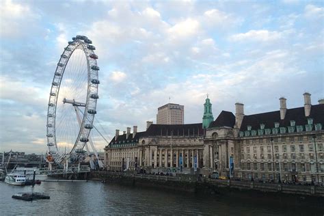 Discover the Best Views in London: A Guide to Riding the Iconic London ...