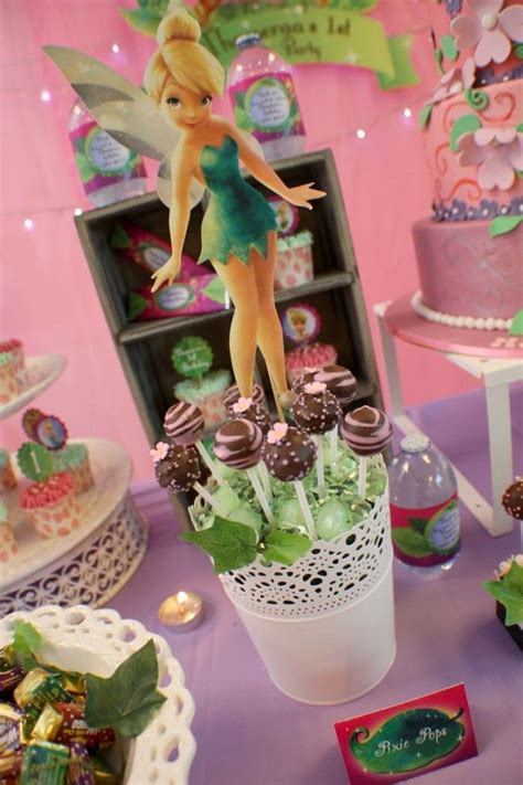 Tinkerbell Themed Birthday Party {Cake, Decor, Fairies, Ideas} | Decoracion de campanita ...