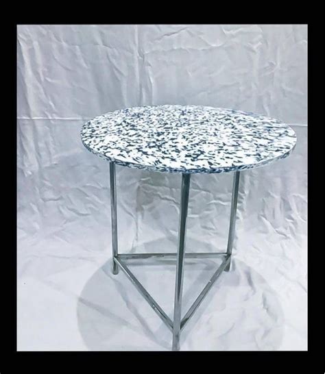 Products :: Furniture :: Recycled plastic Table