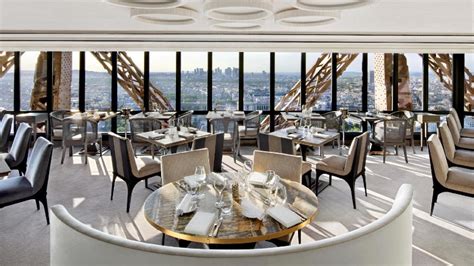 Les Jules Verne – A Luxury Restaurant Inside Paris’ Crown Jewel ...