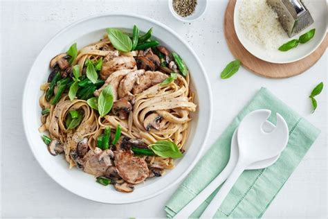 Creamy pork and mushroom pasta recipe