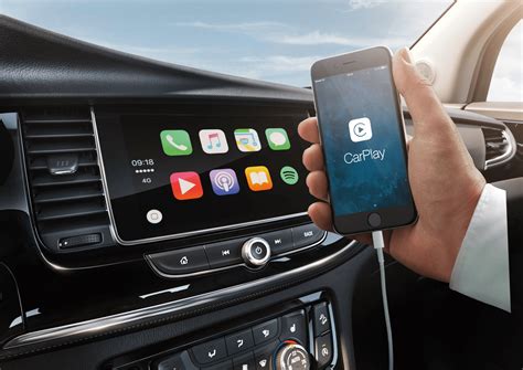 Apple CarPlay: What It Is and How to Connect to It