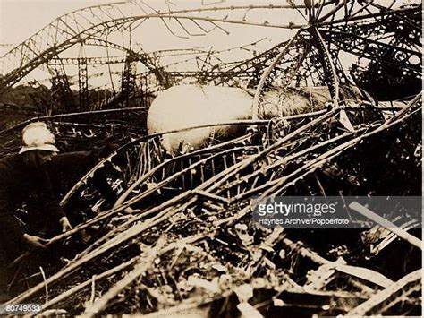 279 R101 Airship Stock Photos, High-Res Pictures, and Images - Getty Images