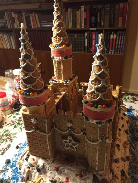 Graham cracker castle - back view | Gingerbread house cookies, Graham cracker gingerbread house ...