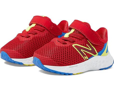 New Balance Kids Fresh Foam Arishi v4 Bungee Lace with Hook-and-Loop ...