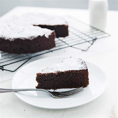 Torta Caprese Recipe (Chocolate Almond Flourless Cake) - Chef Billy Parisi