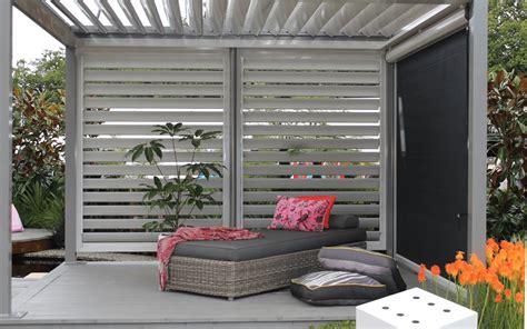 Things about Porch Blinds For Wind And Rain - EasyHomeTips.org