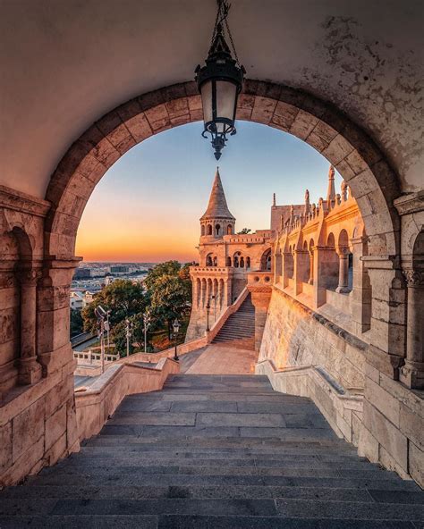 Fisherman’s Bastion is one of the best spots in Budapest if you want to enjoy the sunrise.🌇 ...