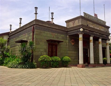 Info Paguci: Napak Tilas Sejarah di Museum House of Sampoerna