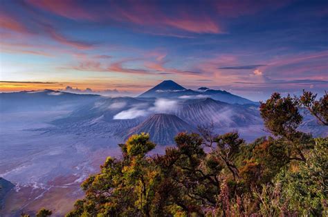 Gunung Wallpapers - Top Free Gunung Backgrounds - WallpaperAccess