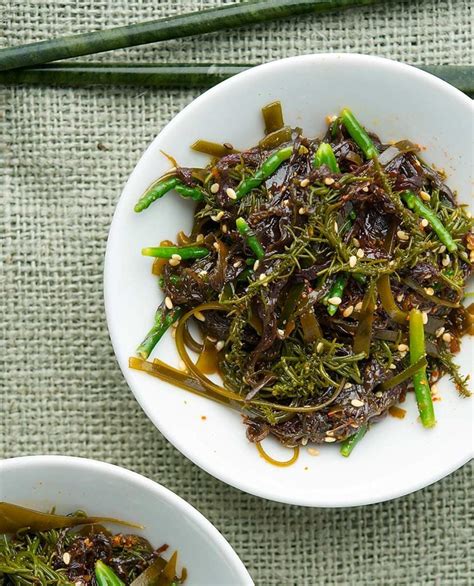 Japanese Seaweed Salad Recipe - How to Make Seaweed Salad