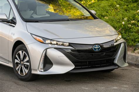 Toyota Prius Prime buyers misled by dealers; more education needed