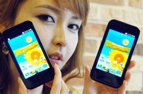 LG intros Optimus Sol Android smartphone | Tech Ticker