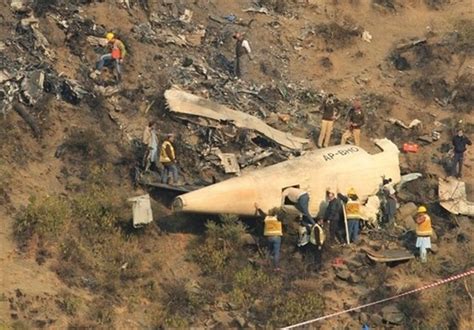 Pakistan Opens Probe into Deadly Plane Crash That Killed 47 - Other Media news - Tasnim News Agency