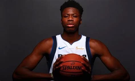 Know About Kostas Antetokounmpo; Stats, Age, Salary, Draft, Dating