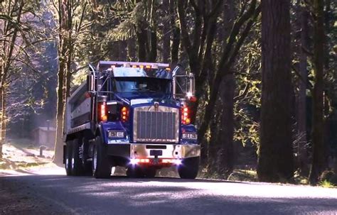 The Complete Guide to Becoming a Dump Truck Driver | Truckers Training