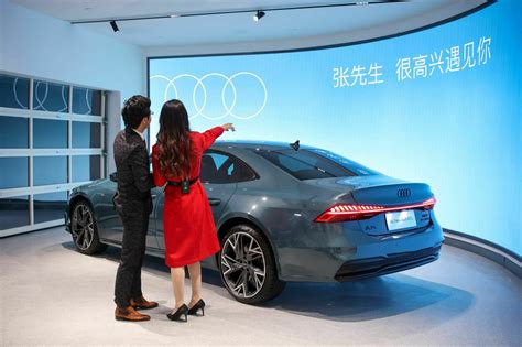 SAIC Audi opens the world’s largest Audi store in Shanghai | Audi ...