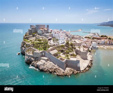 Peniscola beach south hi-res stock photography and images - Alamy