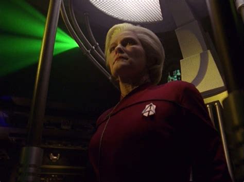 10 Best 'Star Trek: Voyager' Episodes | TREKNEWS.NET | Your daily dose ...