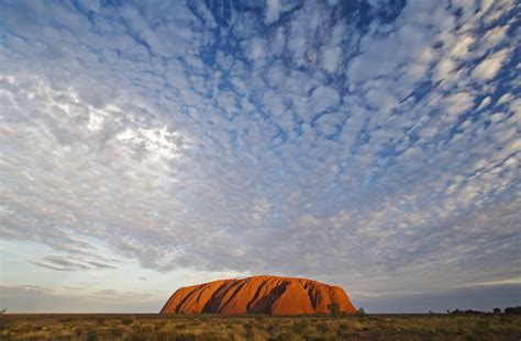 Uluru Wallpapers - Top Free Uluru Backgrounds - WallpaperAccess