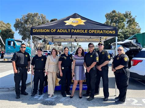 Parole agents interact with public at truck event