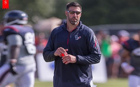 Jen Vrabel' Husband Mike Vrabel's Net Worth: Know in Detail about his ...