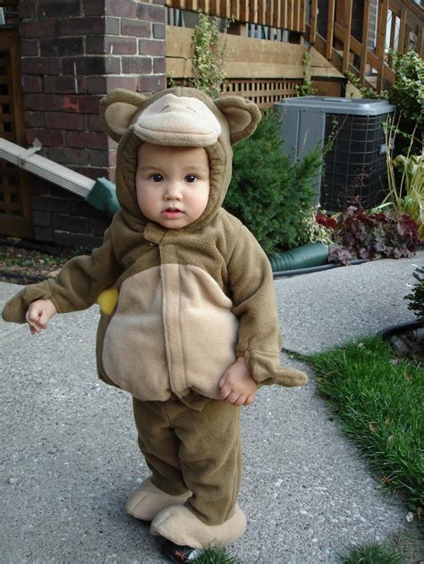 #124 Babies in Halloween costumes - 1000 Awesome Things