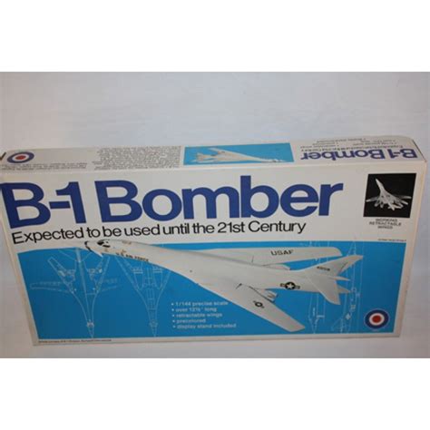 ENTEX B-1 BOMBER U.S. AIR FORCE 1/144 SCALE PLASTIC MODEL KIT | Plastic ...