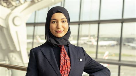 British Airways unveils new uniform featuring hijab options | Arab News