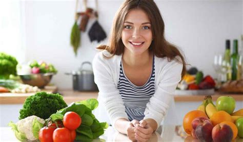 How to Become a Dietitian - University Magazine