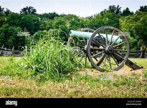 Cannon, Antietam National Battlefield, Sharpsburg, MD Stock Photo - Alamy