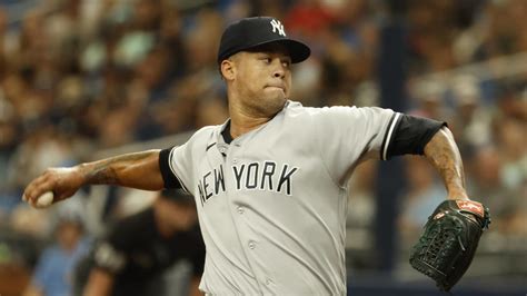 Yankees starting pitcher expected to miss first month of season ...