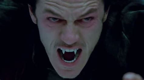 Dracula Untold DVD Review: Luke Evans Has Fun With Fangs! - Movie Fanatic