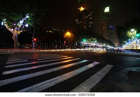 11,468 Crosswalk Night Images, Stock Photos & Vectors | Shutterstock