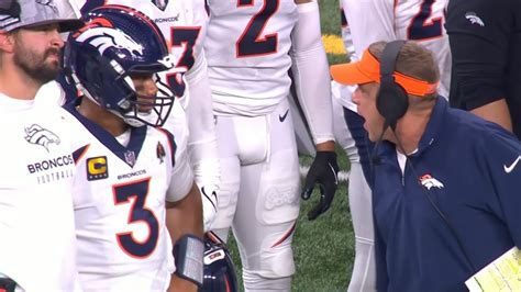 Sean Payton erupts on Russell Wilson after offside penalty - ESPN Video