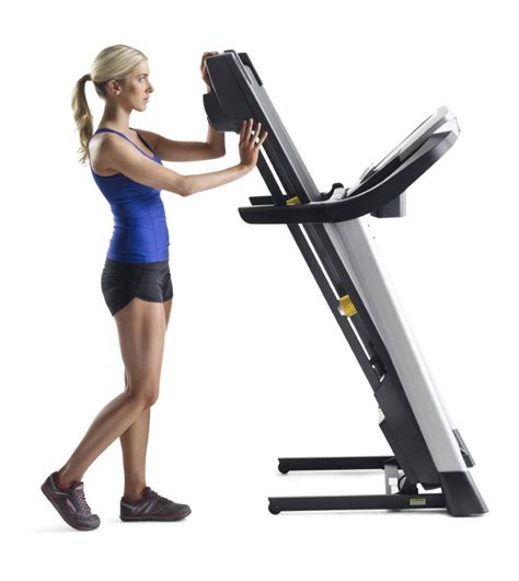 Gold's Gym Trainer 720 Treadmill Review 2020 - Workout HQ