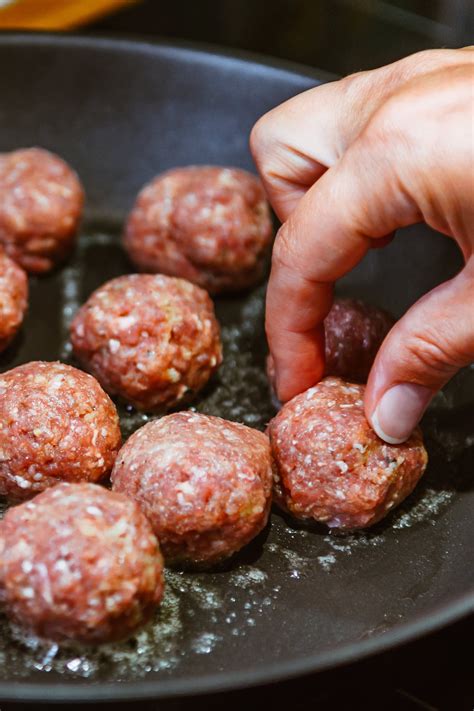 Ikea Just Shared Its Famous Meatball and Creamy Sauce Recipe, So Get ...