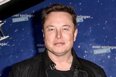 Human Rights Campaign calls for apology from Elon Musk