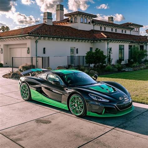 Rimac Nevera 💚🖤 : r/supercars