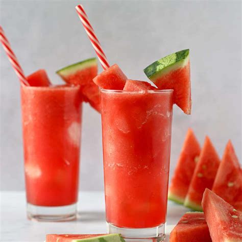 K-Style Cafe Watermelon Juice (Extra Cold and Refreshing) - That Cute Dish!